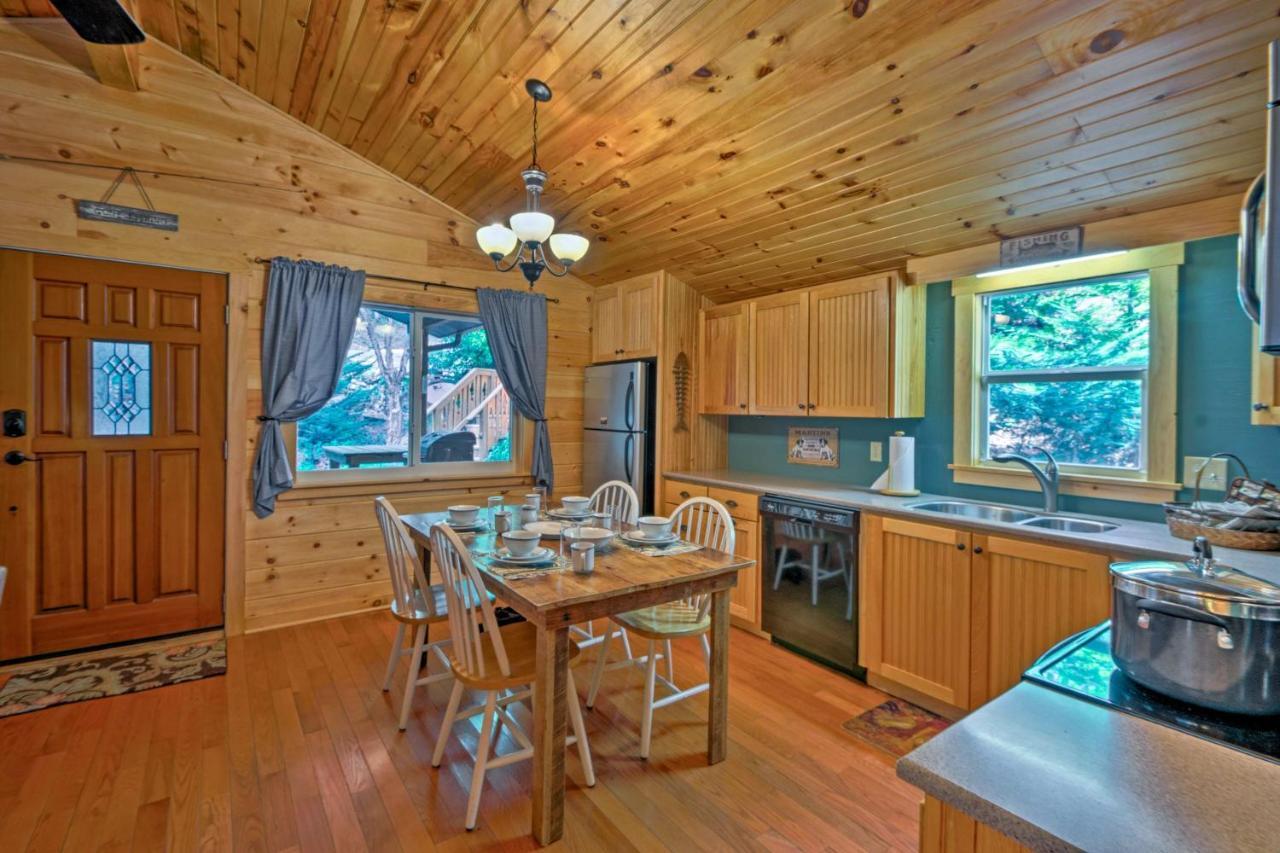 Bryson City Cabin With Fire Pit On Coopers Creek! ภายนอก รูปภาพ