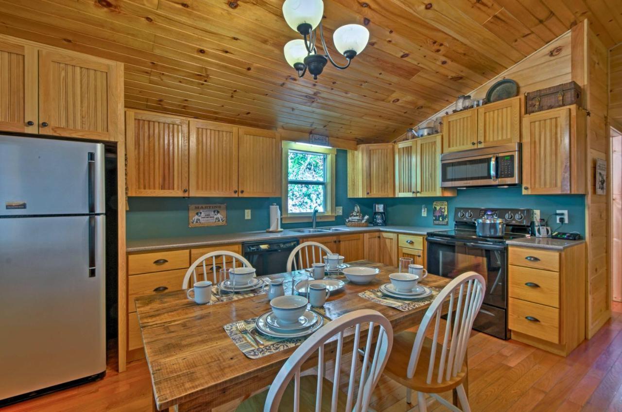Bryson City Cabin With Fire Pit On Coopers Creek! ภายนอก รูปภาพ